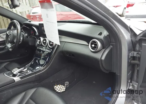 2015 Mercedes-Benz C 300 Sport 4Matic from USA, damaged, VIN 55SWF4KB9FU048412